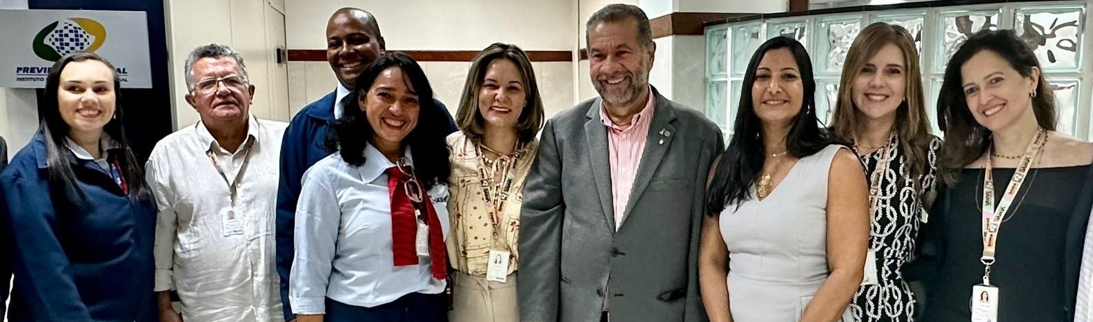 Ministro Carlos Lupi inaugura unidade do INSS no SAC Comércio